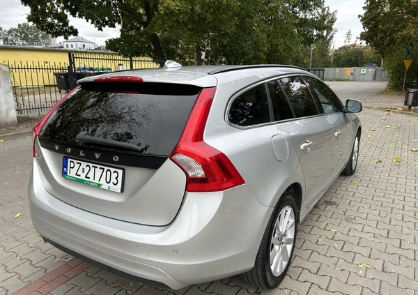 Volvo V60 cena 53900 przebieg: 163000, rok produkcji 2016 z Lipno małe 232